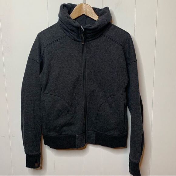 Lululemon Hug it Out Jacket Fleece Lined Zip Up Dark Charcoal Gray Size 6 - Picture 1 of 10